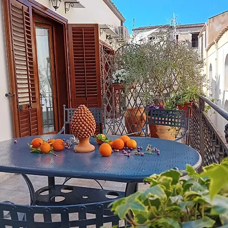 Penthouse Luxury Quattro Canti Palermo Exterior photo