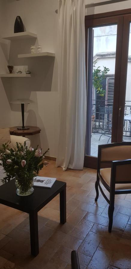 Penthouse Luxury Quattro Canti Apartment