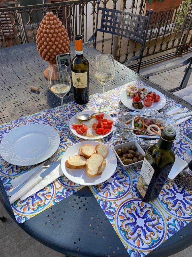 Penthouse Luxury Quattro Canti Apartment Palermo