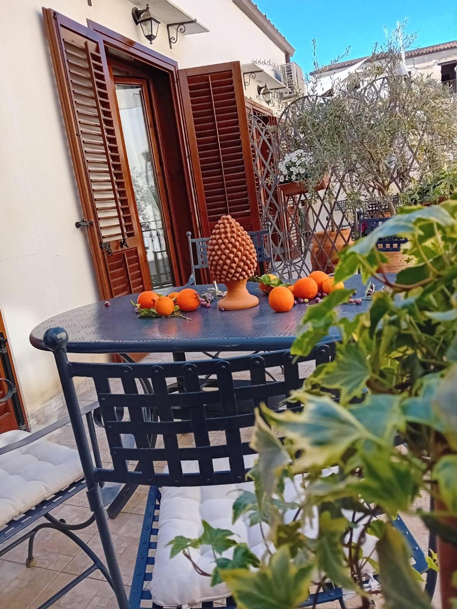 Penthouse Luxury Quattro Canti Apartment *