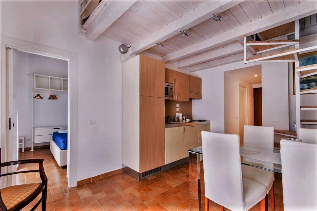Penthouse Luxury Quattro Canti Apartment *